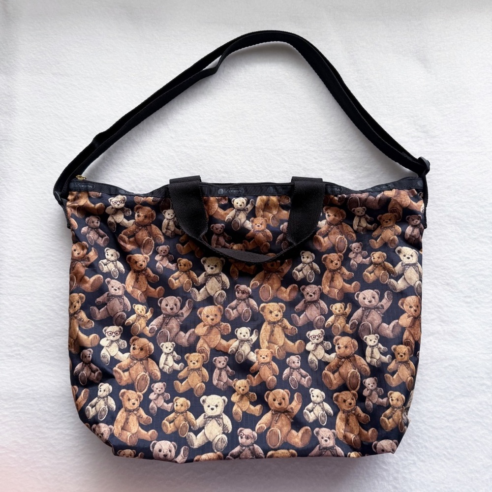 LeSportsac Bear Carry All Tote